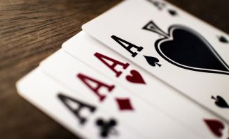 Pro e contro delle affiliazioni nell’iGaming (Poker vs. Casinò e Scommesse)