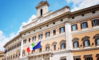Pubblicità indiretta di giochi e scommesse, possibile via libera dal Governo